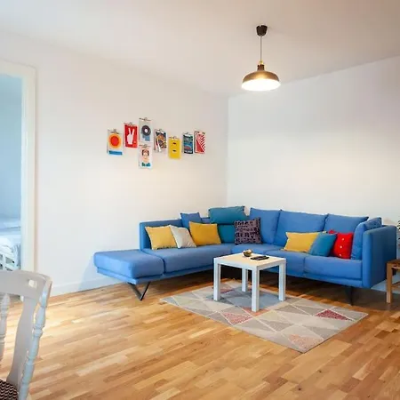 Apartman Design Location *